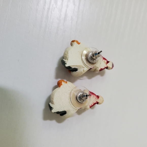 💚 3 For $15 VINTAGE Christmas Snowman Earrings Piereced Handpainted - Picture 3 of 3